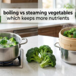 boiling vs steaming vegetables which keeps more nutrients